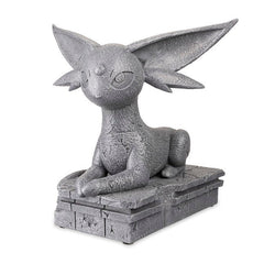 Espeon Pokémon Yard Statue